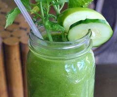 Large Super Green Smoothie